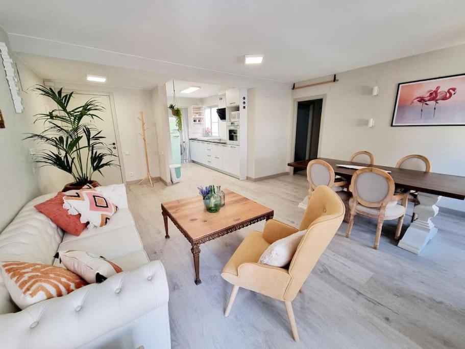 Ca La Nuria Apartment ซันต์การ์เลสเดลาราปีตา ภายนอก รูปภาพ